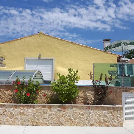 Family 7p 2025 Alcobaca