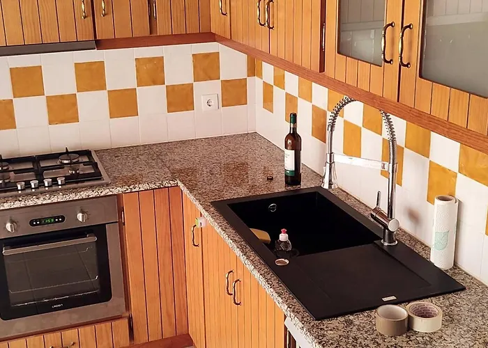 Family 7p 2025 Дом отдыха Алкобаса